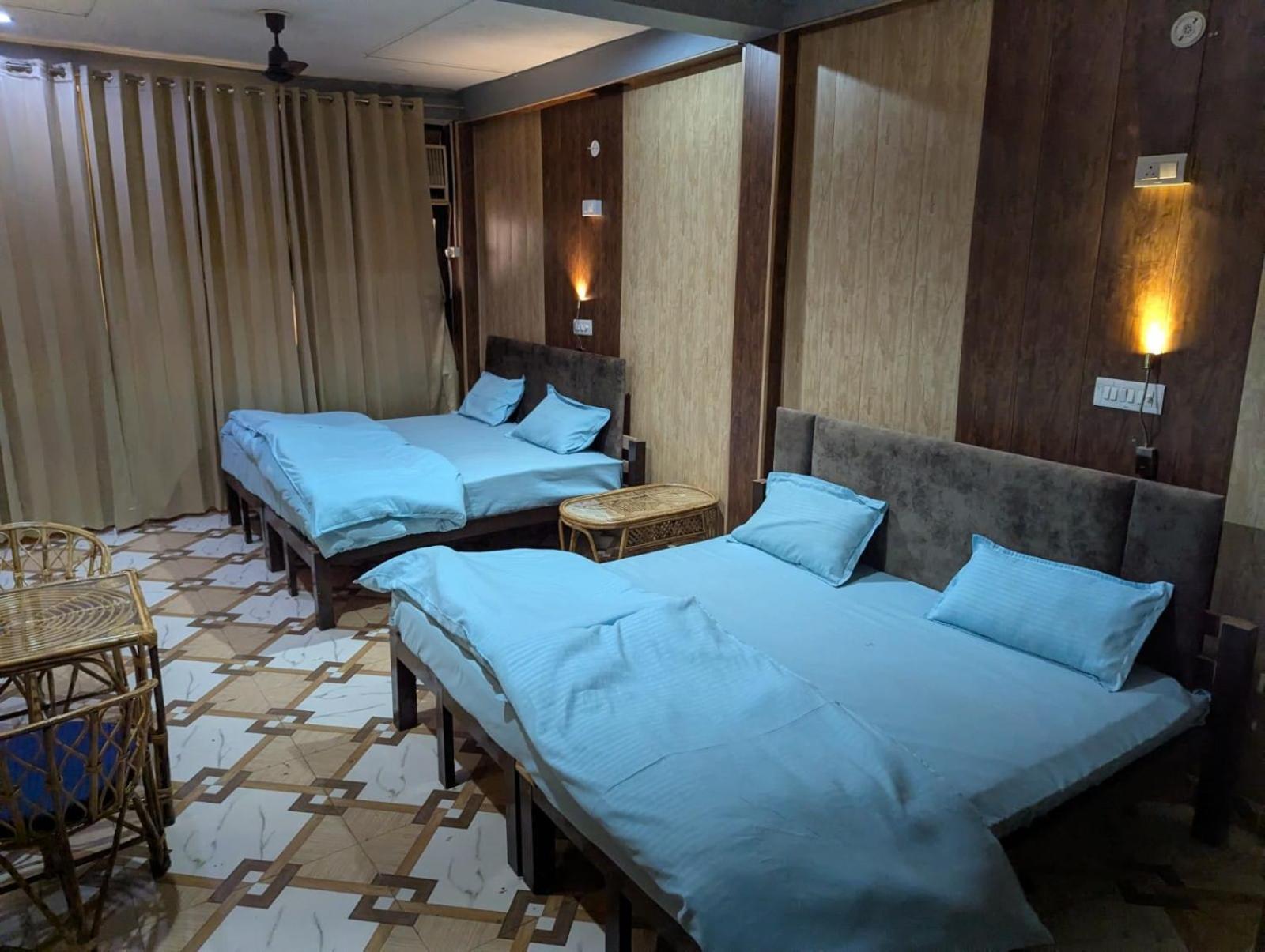 Yes Retreat Rishikesh Hotel Buitenkant foto