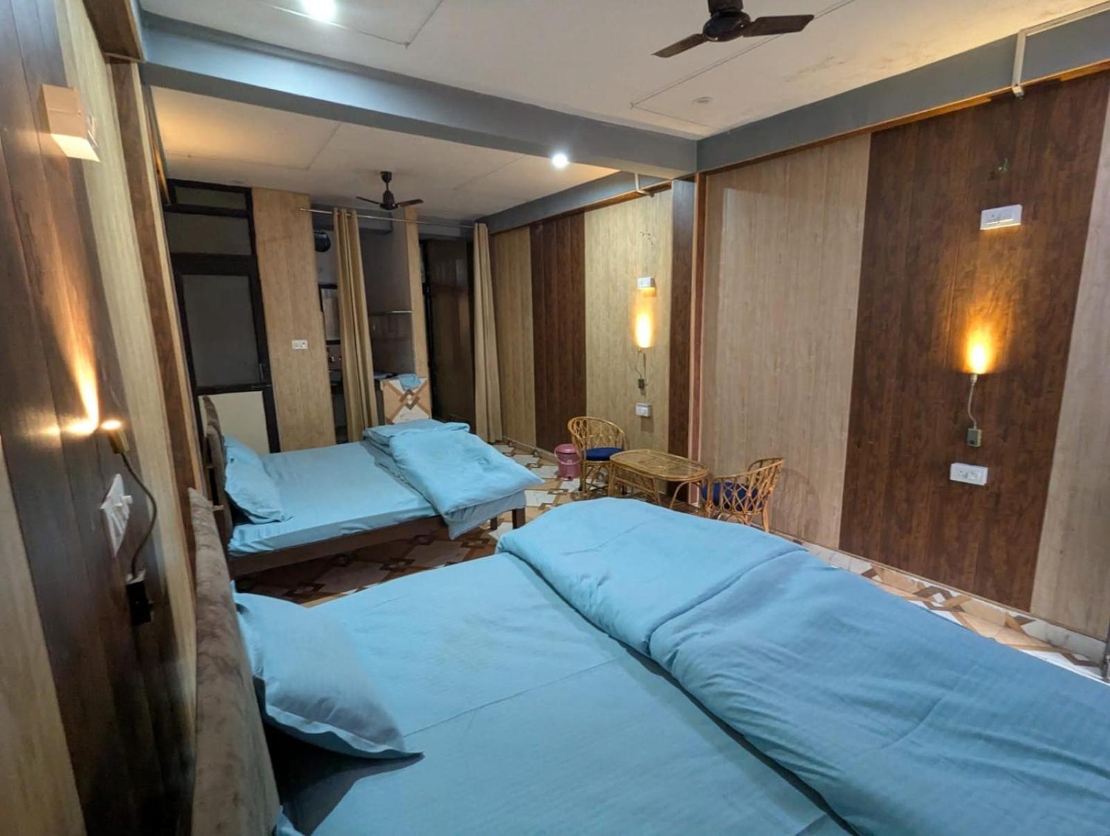 Yes Retreat Rishikesh Hotel Buitenkant foto