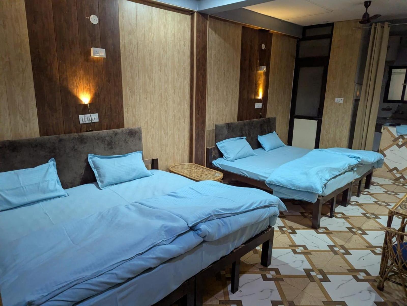 Yes Retreat Rishikesh Hotel Buitenkant foto
